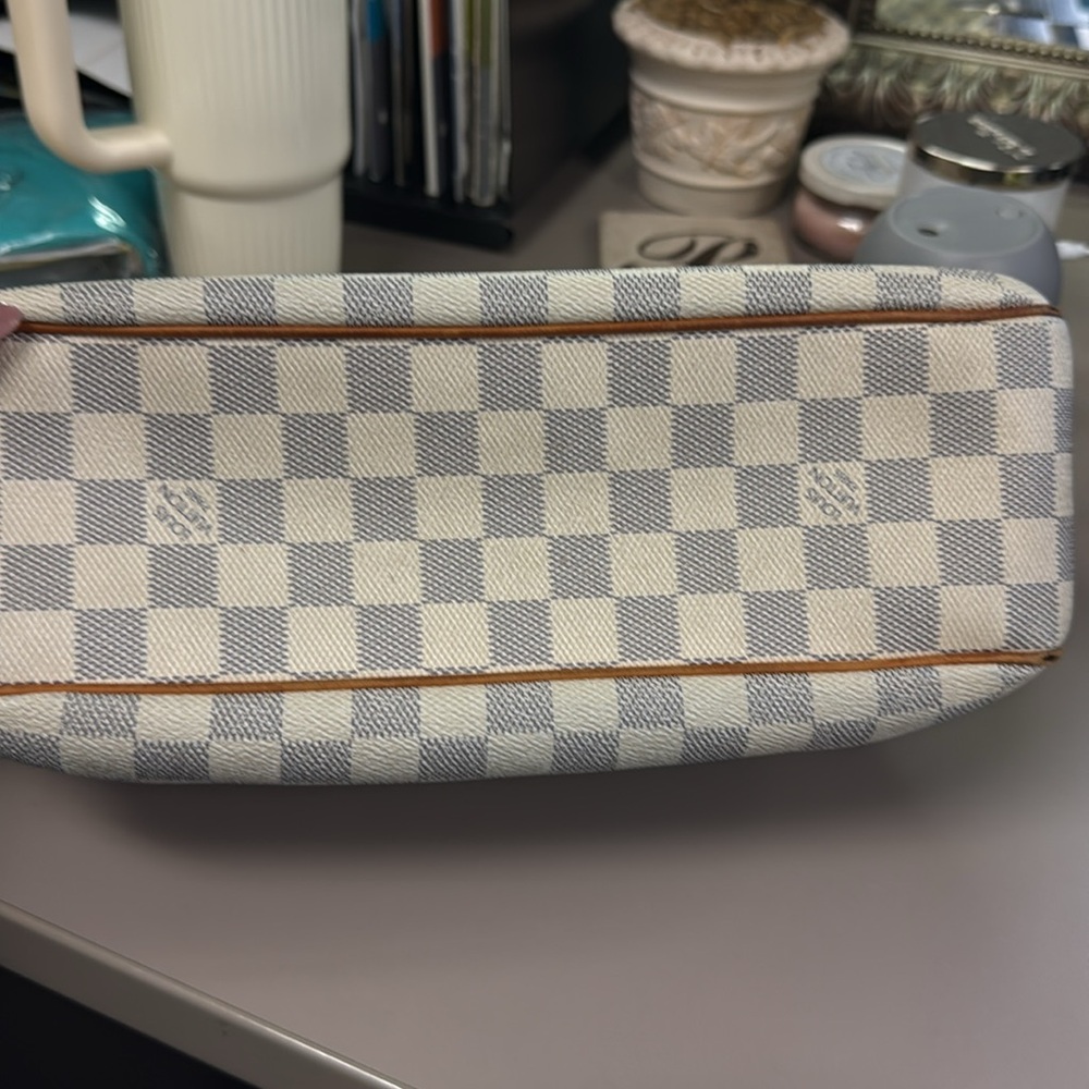 Louis Vuitton Siracusa PM - Picture 3 of 8